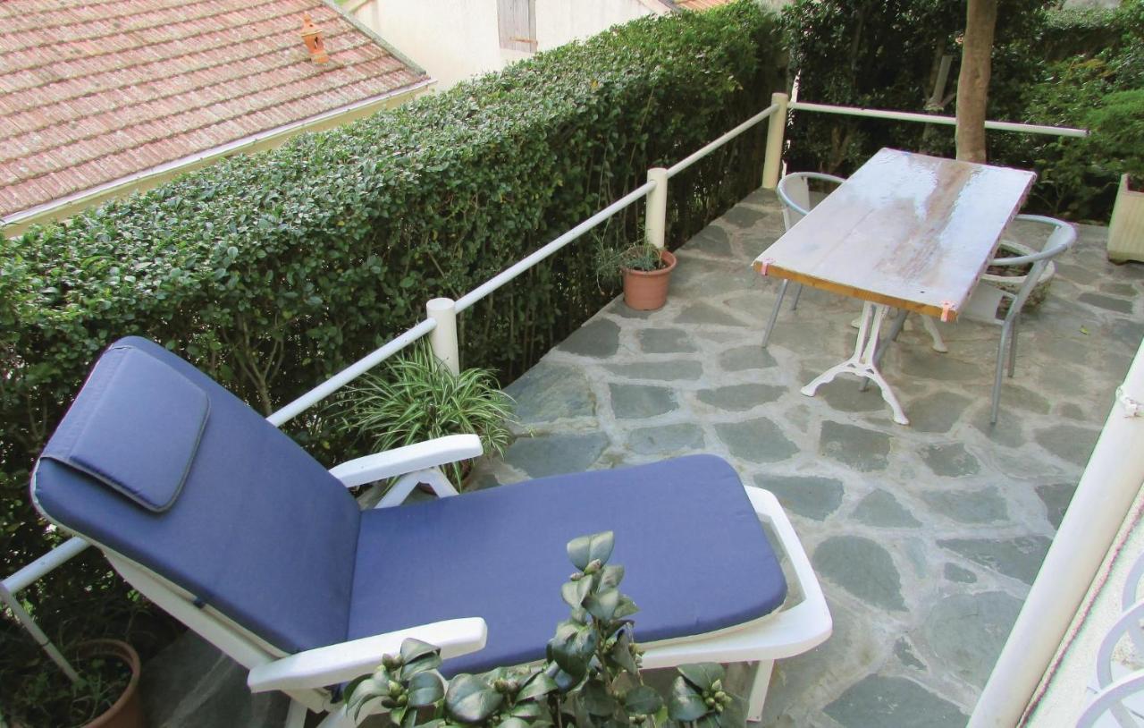 1 Bedroom Nice Apartment In Bastia Bastia  Exteriör bild